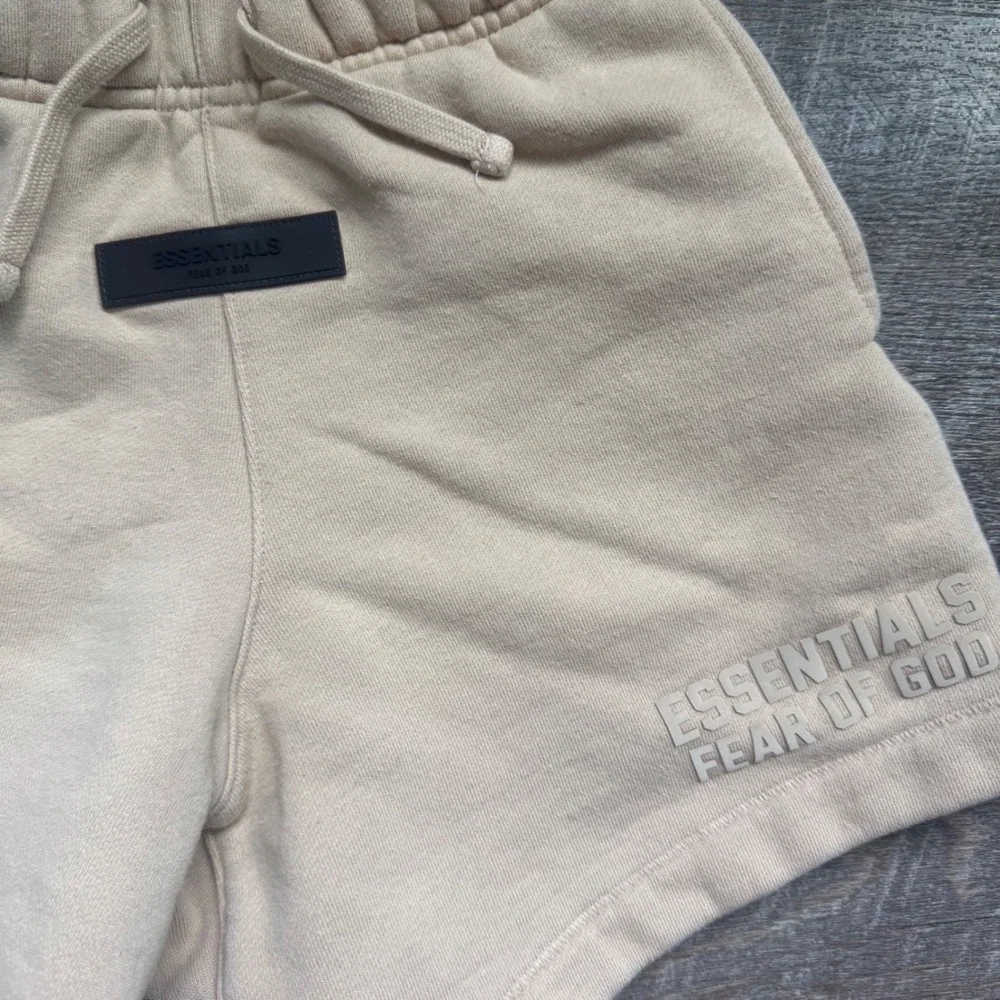 Fear of God Essentials Kids Sweat Shorts Small Tan Beige Relaxed Fleece Logo